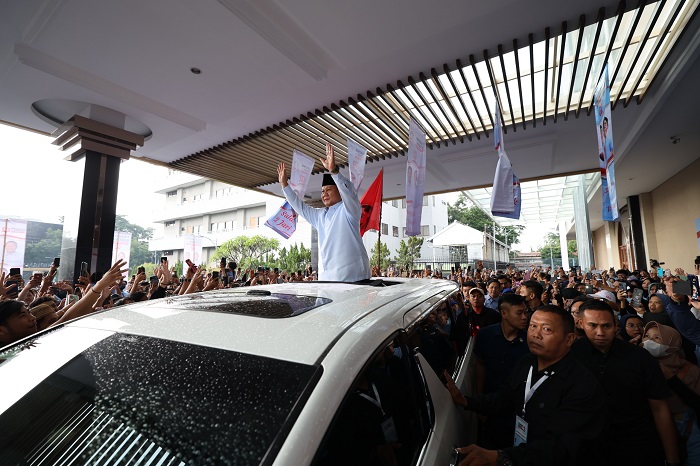 Calon presiden nomor urut dua Prabowo Subianto Menghadiri acara Deklarasi Nasional Gerakan Muslim Persatuan Indonesia Cinta Tanah Air (Gempita) di Grand Sudirman Ballroom. (Dok. Tim Media Prabowo-Gibran)
