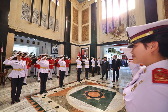 Menteri Pertahanan RI Prabowo Subianto menerima kunjungan Wakil Perdana Menteri yang sekaligus menjabat sebagai Menteri Pertahanan Australia, Richard Marles di kantor Kemhan RI,. (Dok. Tim Media Prabowo)