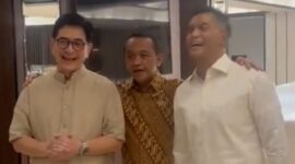 Menteri Energi dan Sumber Daya Mineral (ESDM) Bahlil Lahadalia bersama Ketua Umum Kadin 2021-2026 Arsjad Rasjid, dan Ketua Umum Kadin hasil Munaslub 2024 Anindya Bakrie. (Tangkapan Layar X.com @anasurbaningrum)