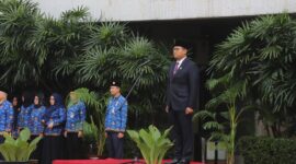 Wakil Menteri Pertanian (Wamentan), Sudaryono saat memimpin upacara Hari Kesaktian Pancasila. (Dok. Kementan)