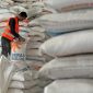 Stok beras SPHP Bulog disalurkan melalui Pemda untuk memastikan harga tetap stabil. (Dok. Bulog.co.id)